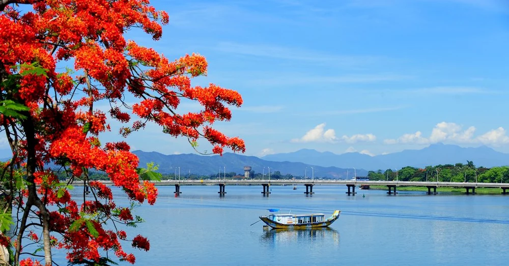 diem du lich song huong hue