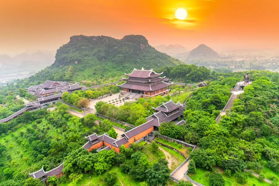 chua bai dinh ninh binh