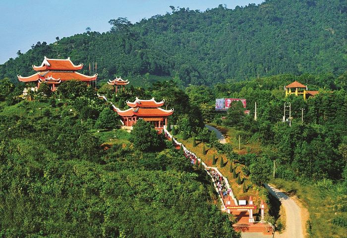 khu di tich dinh hoa thai nguyen