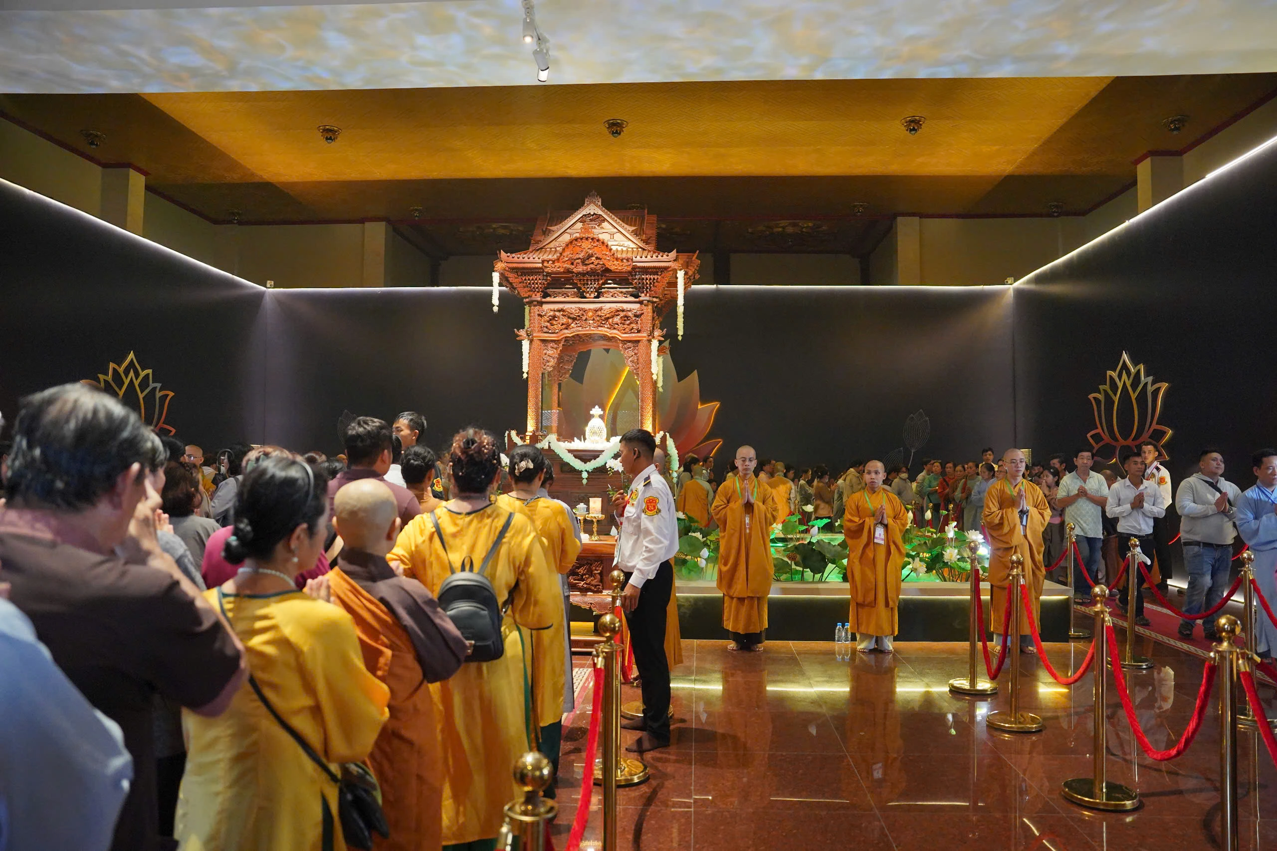 le chiem bai xa loi phat