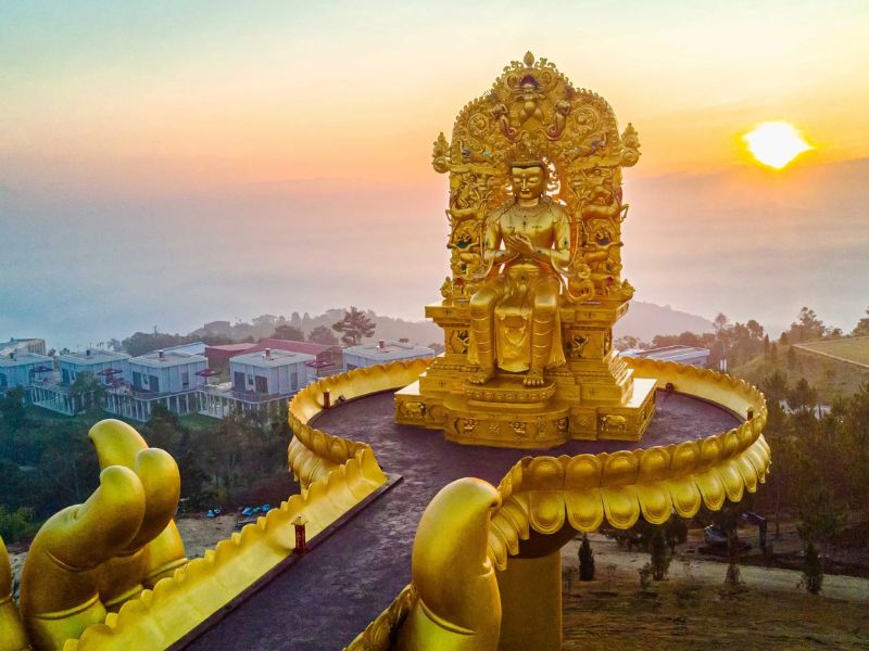 tuong phat samten hills da lat