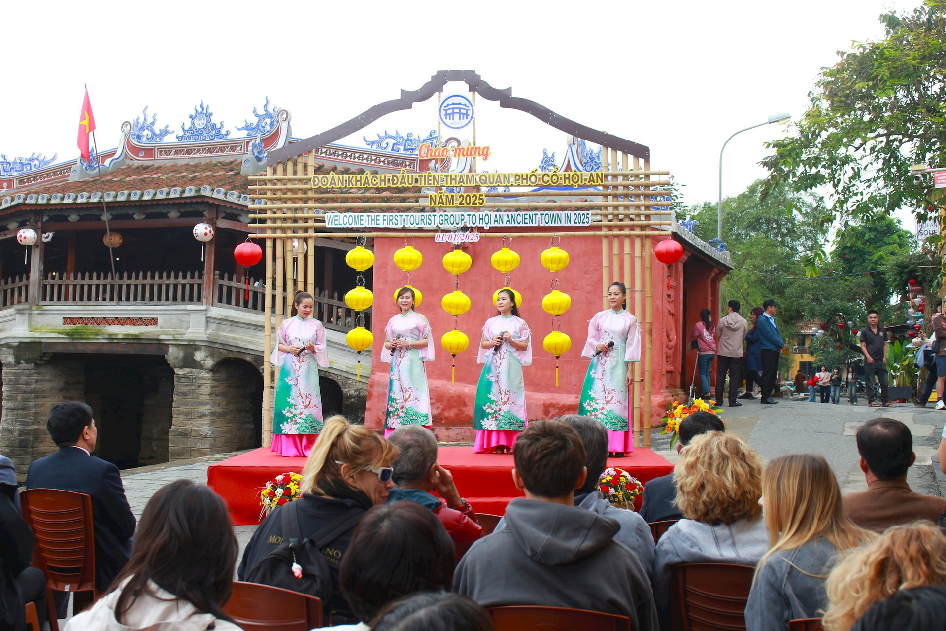 diem du lich hoi an 2025