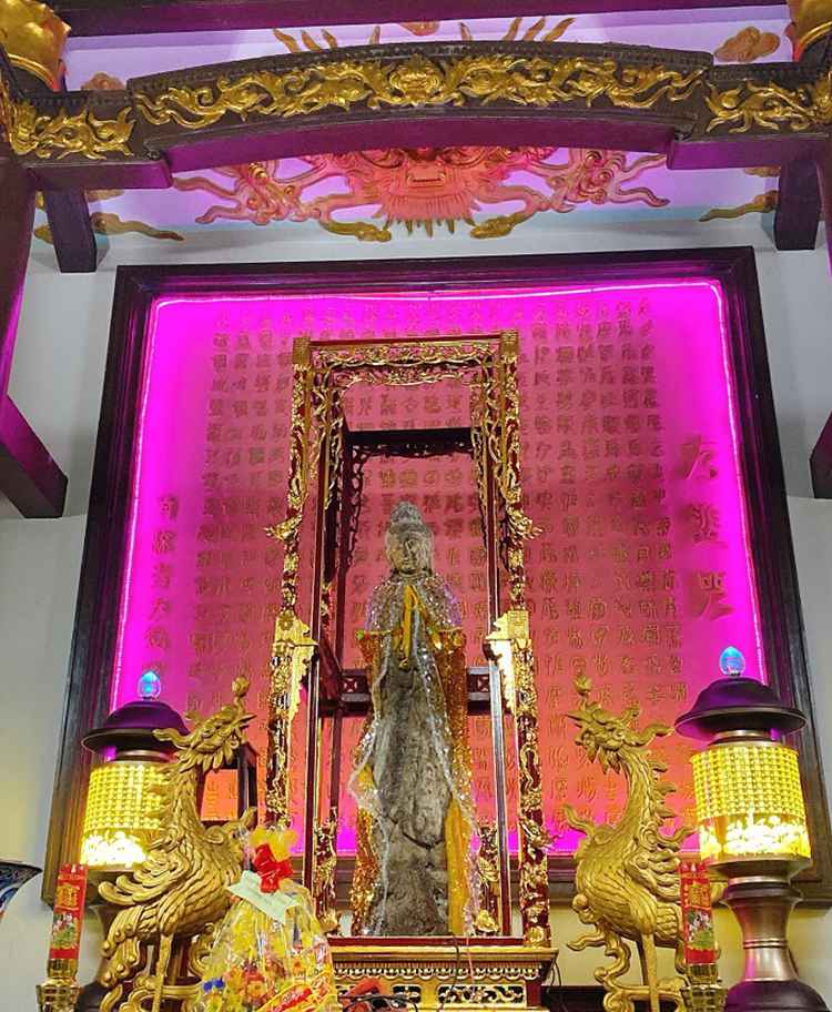 tuong phat ba quan am chua thanh luong