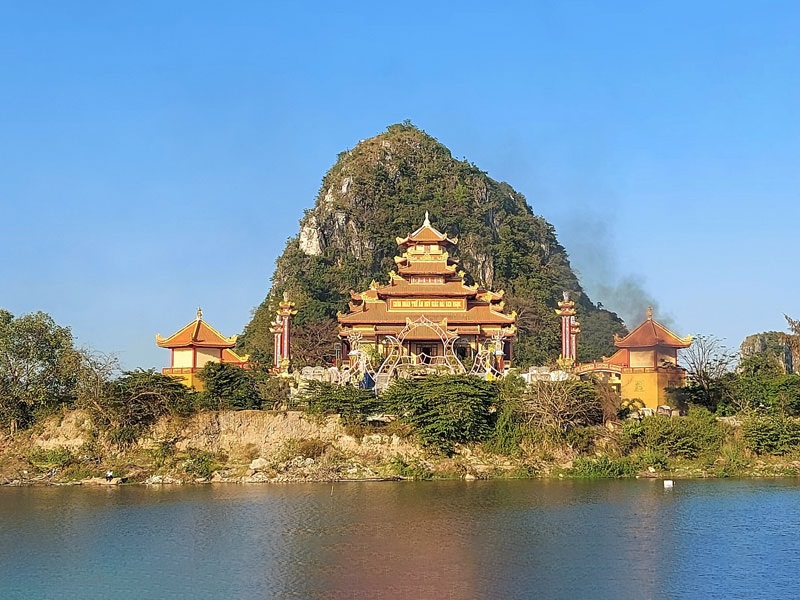 chua quan the am da nang