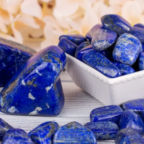 Đá Lapis Lazuli Phong Thủy Và Những Công Dụng Tuyệt Vời