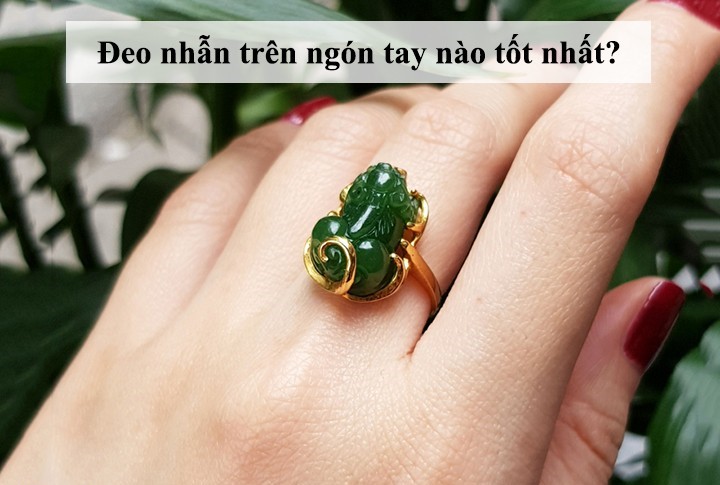 deo nhan ty huu ngon tay nao