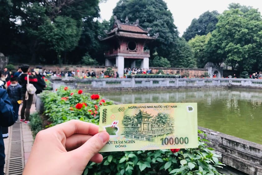 hinh van mieu tren to 100