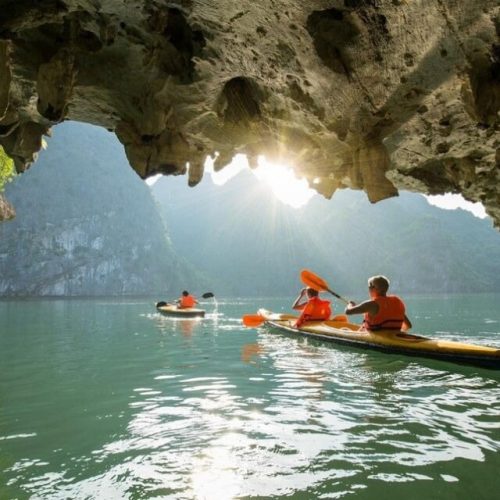 Top Những Địa Điểm Du Lịch Ở Việt Nam Khiến Du Khách Say Mê