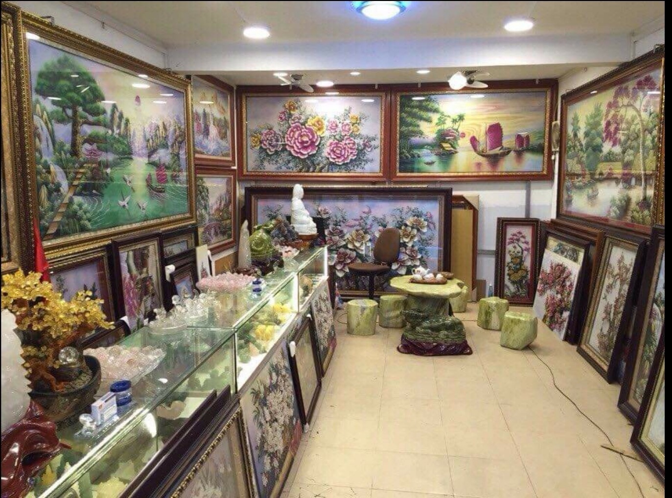 cua hang tranh phong thuy