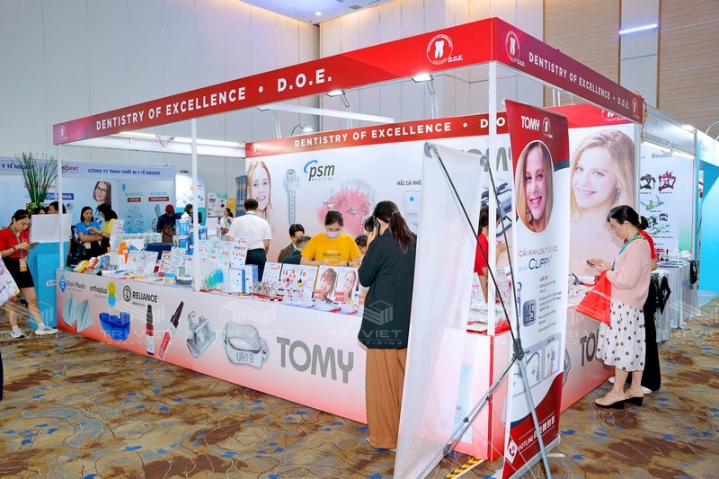 thiet ke gian hang hoi cho