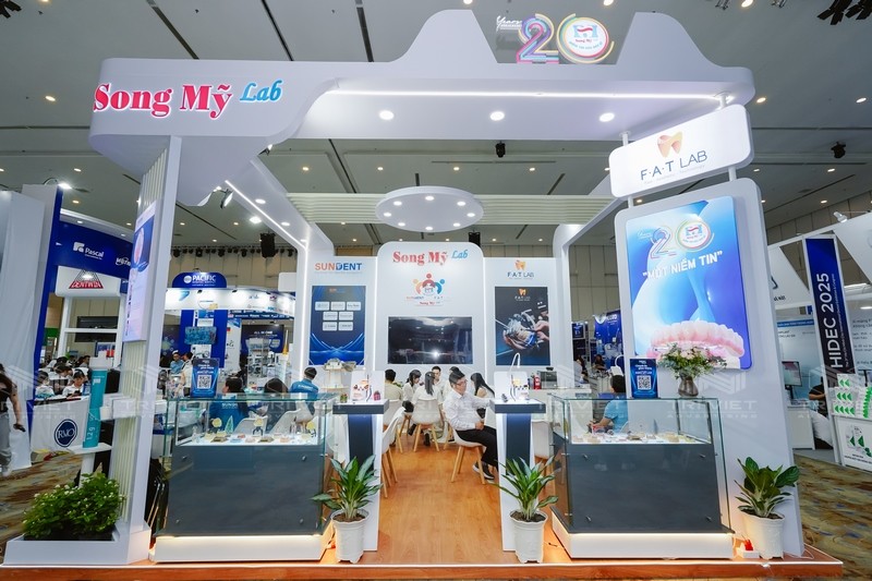 gian hang trien lam dep