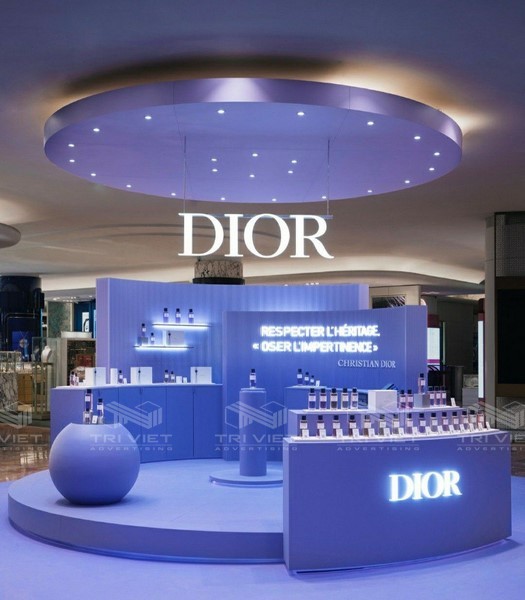 thiết kế và thi công shop hiện đại