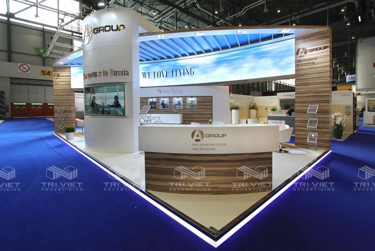 Trang trí hội chợ giáo dục