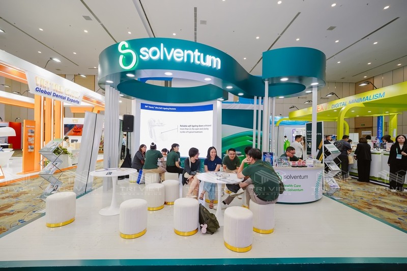 gian hang hoi cho gia re gan day