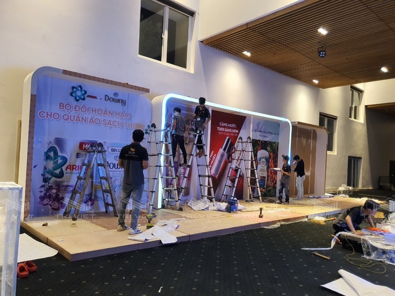 noi lam gian hang trien lam hoi cho