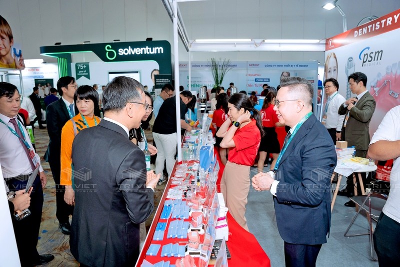 dựng gian hàng triển lãm gần đây