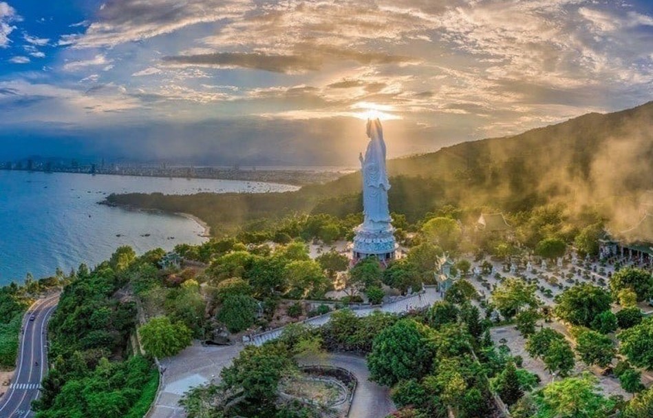diem du lich ban dao son tra da nang