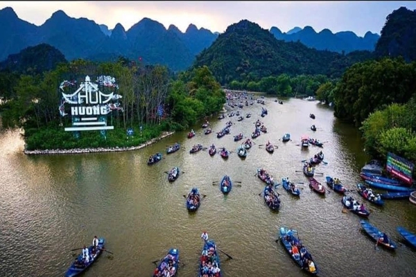 chua huong ha noi