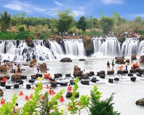 Top Địa Điểm Du Lịch Cuối Tuần Gần Thành Phố Đáng Đi Nhất