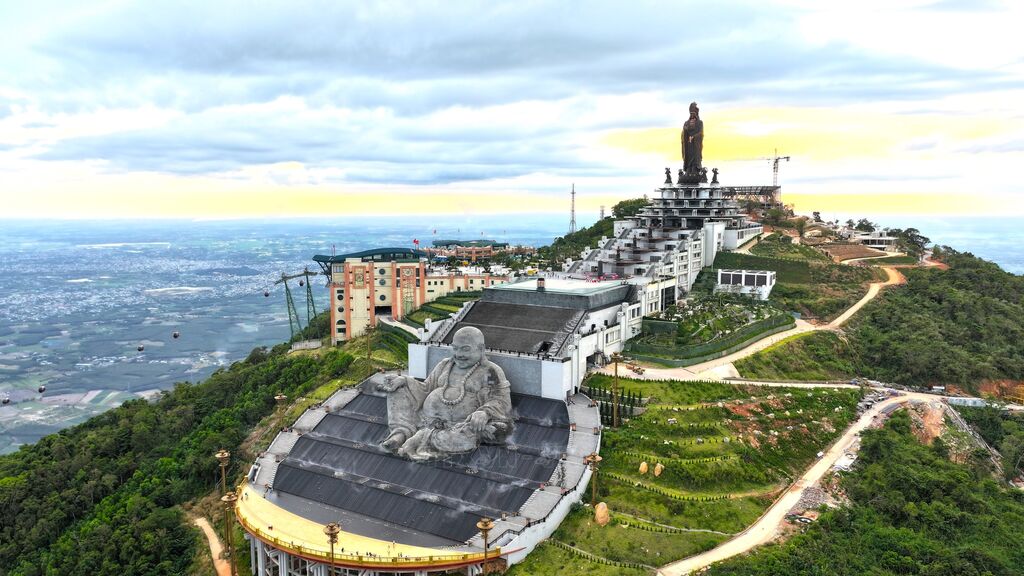 du lich nui ba den tay ninh