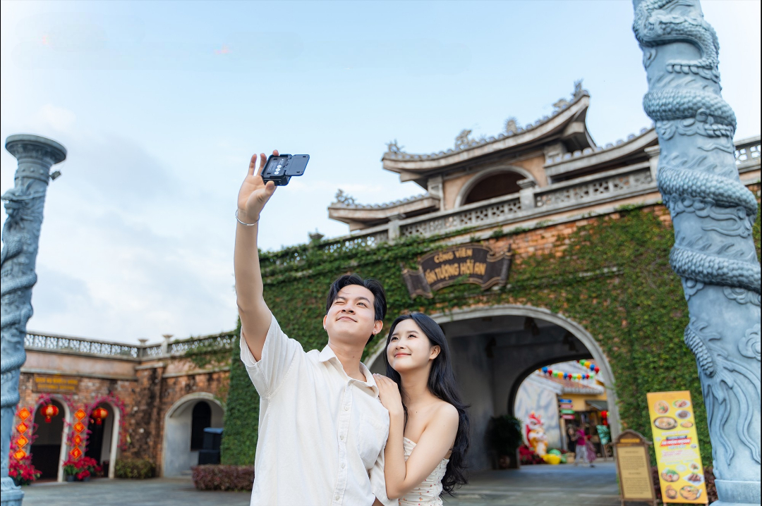 du lich hoi an cho cap doi 2026